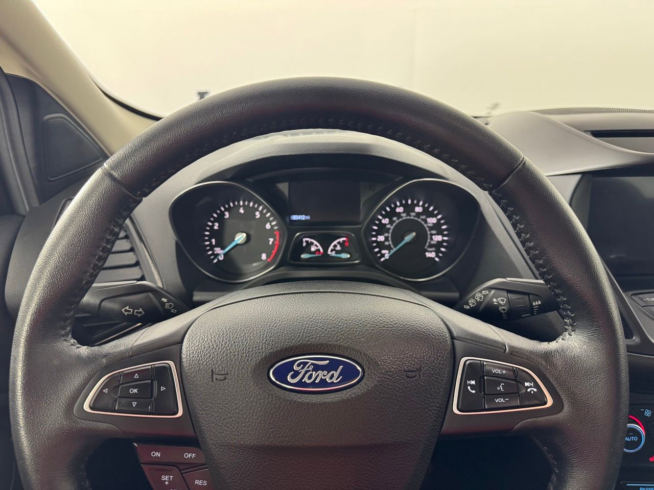Used 2018 Ford Escape SEL image 13