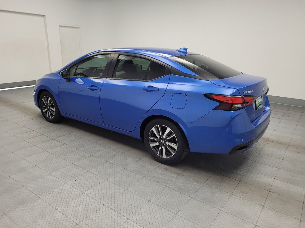 Used 2021 Nissan Versa SV FWD image 3