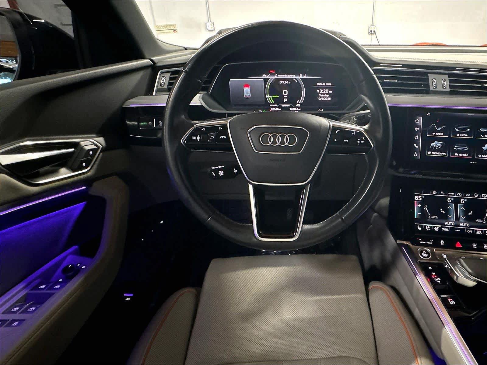 Used 2024 Audi Q8 e-tron Premium Plus w/ Prestige Package AWD/4WD image 9