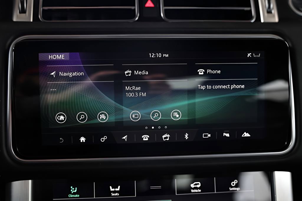 Used 2022 Land Rover Range Rover P525 Westminster Edition image 47