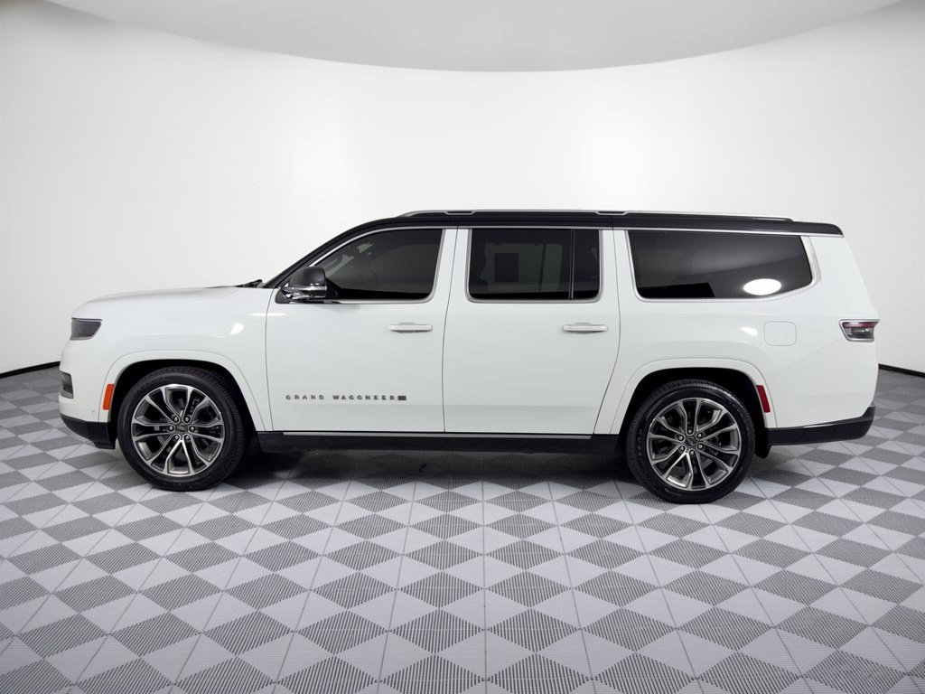 Used 2024 Jeep Grand Wagoneer L Series III AWD/4WD image 2