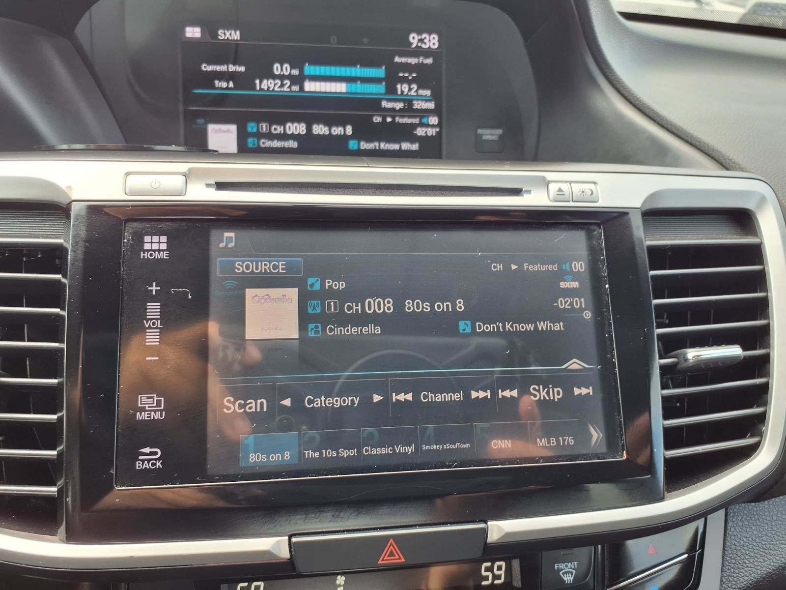 Used 2017 Honda Accord EX image 7
