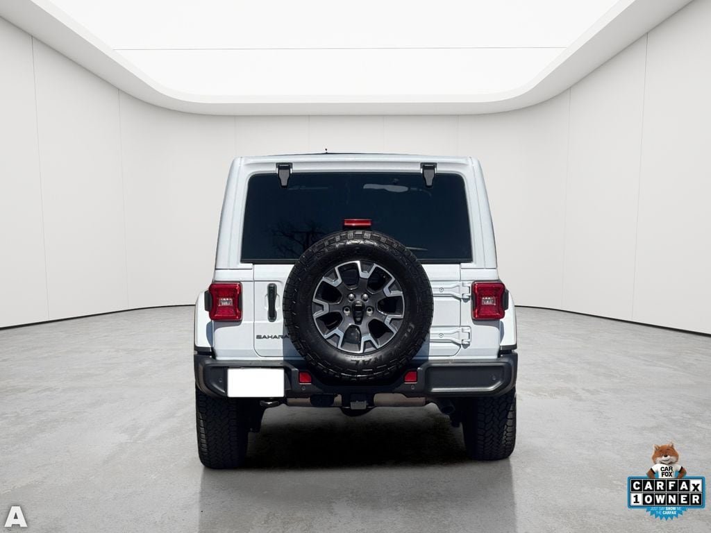 Certified 2025 Jeep Wrangler Unlimited Sahara AWD/4WD image 6