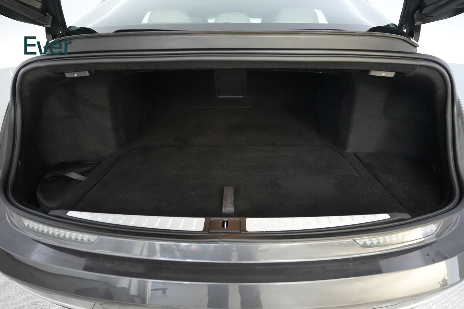 Used 2023 Lucid Air Touring AWD/4WD image 8