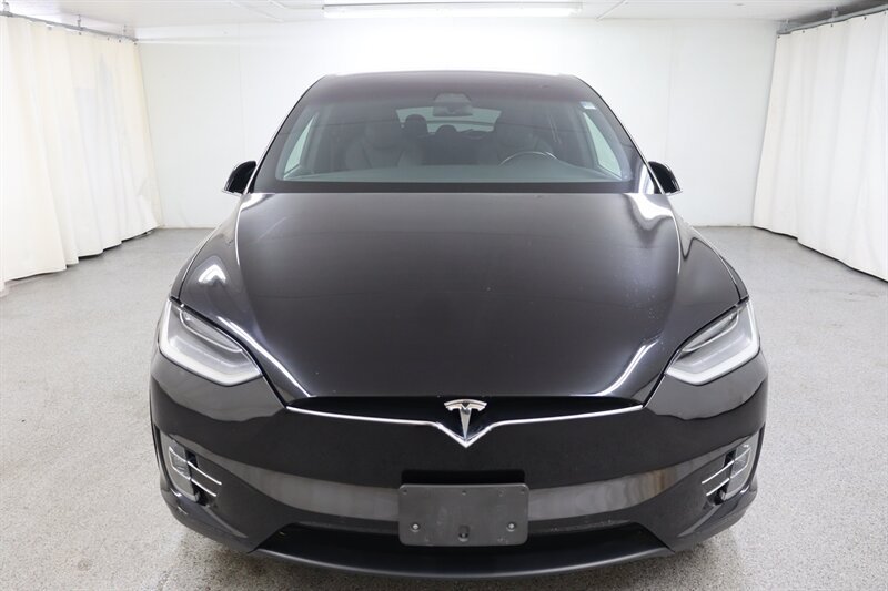 Used 2017 Tesla Model X 100D AWD/4WD image 2