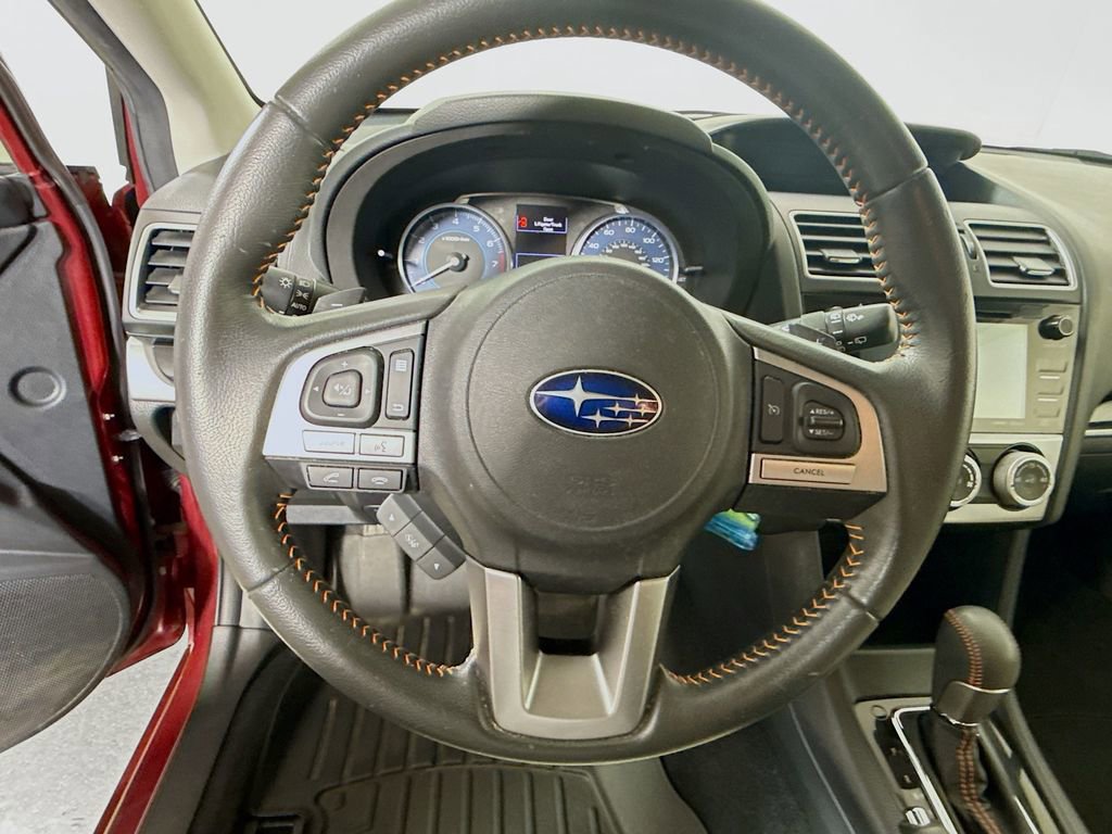 Used 2017 Subaru Crosstrek 2.0i Limited w/ Popular Package #2 AWD/4WD image 12