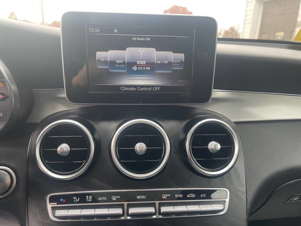 Used 2019 Mercedes-Benz GLC 300 4MATIC image 41