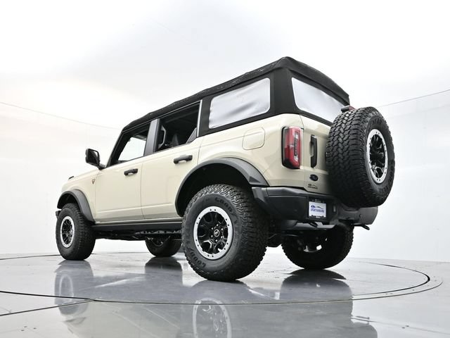 Used 2025 Ford Bronco Badlands AWD/4WD image 29