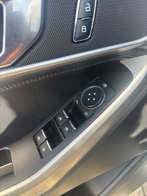 Used 2021 Ford Explorer XLT w/ Equipment Group 202A image 22