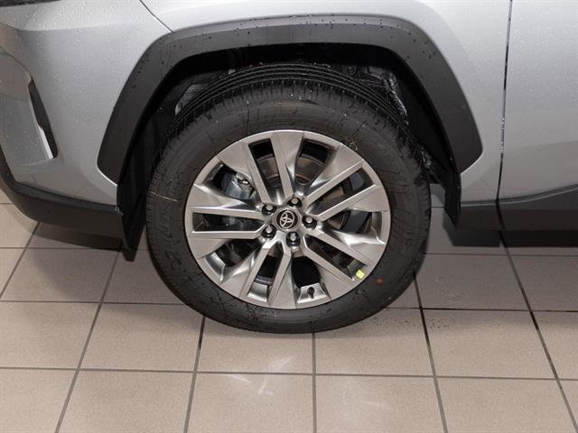 New 2025 Toyota RAV4 Limited image 5