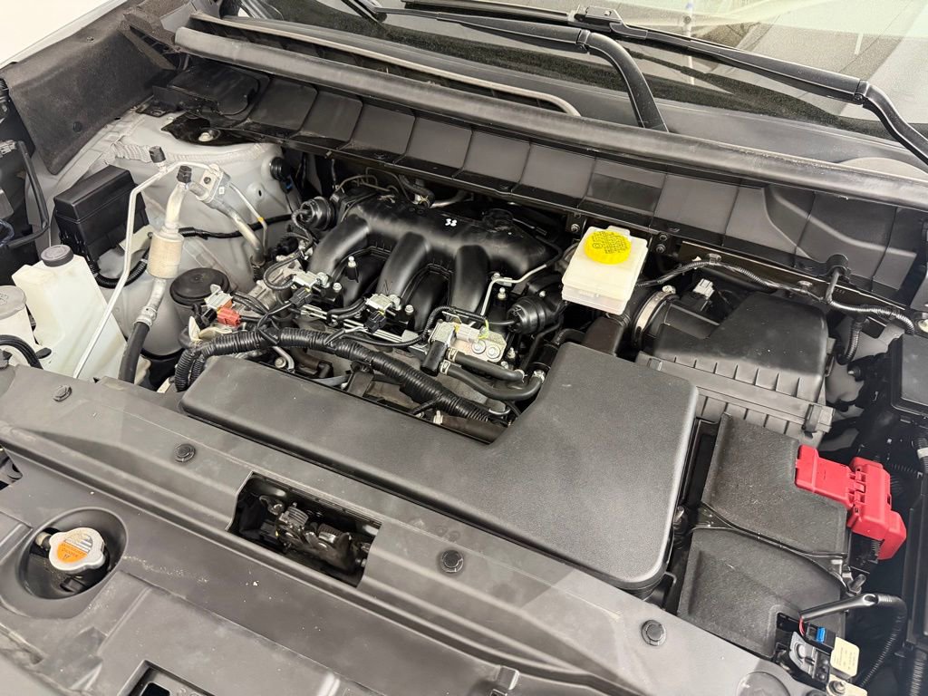 Used 2023 Nissan Pathfinder SV image 56