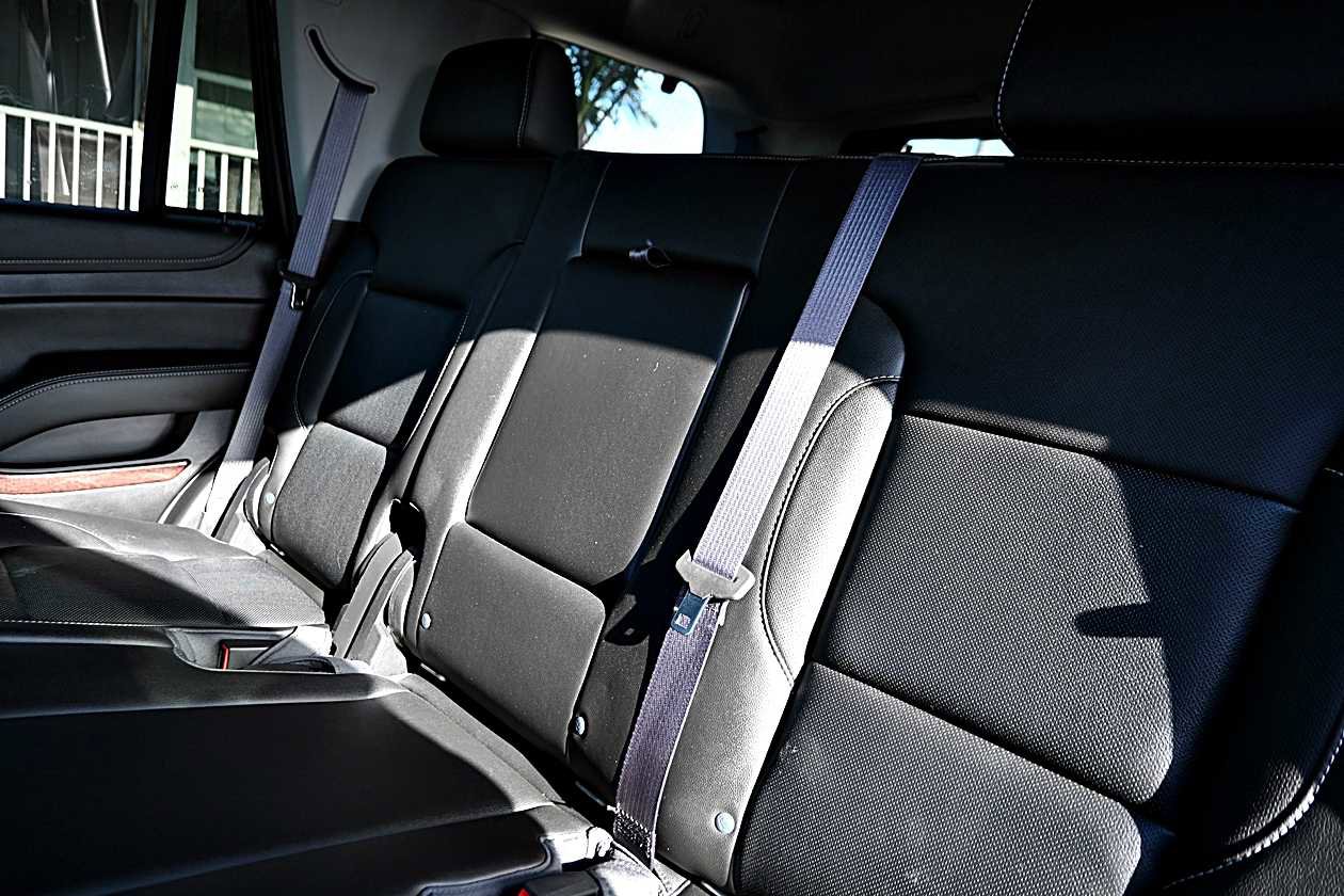 Used 2016 GMC Yukon SLT w/ Open Road Package RWD image 13