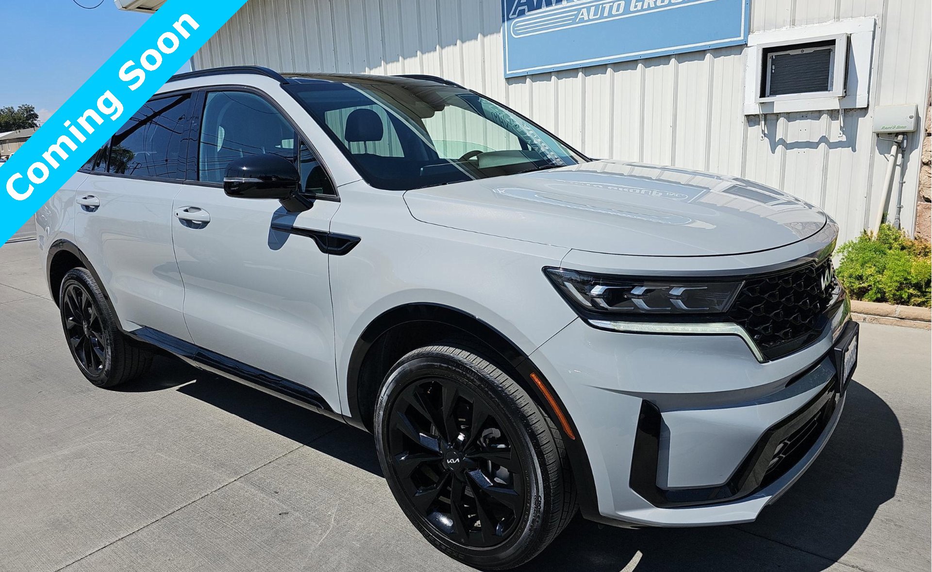 Used 2023 Kia Sorento SX
