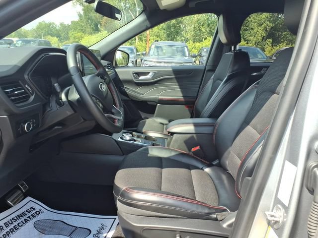 Certified 2024 Ford Escape ST-Line w/ Tech Pack #1 AWD/4WD image 12