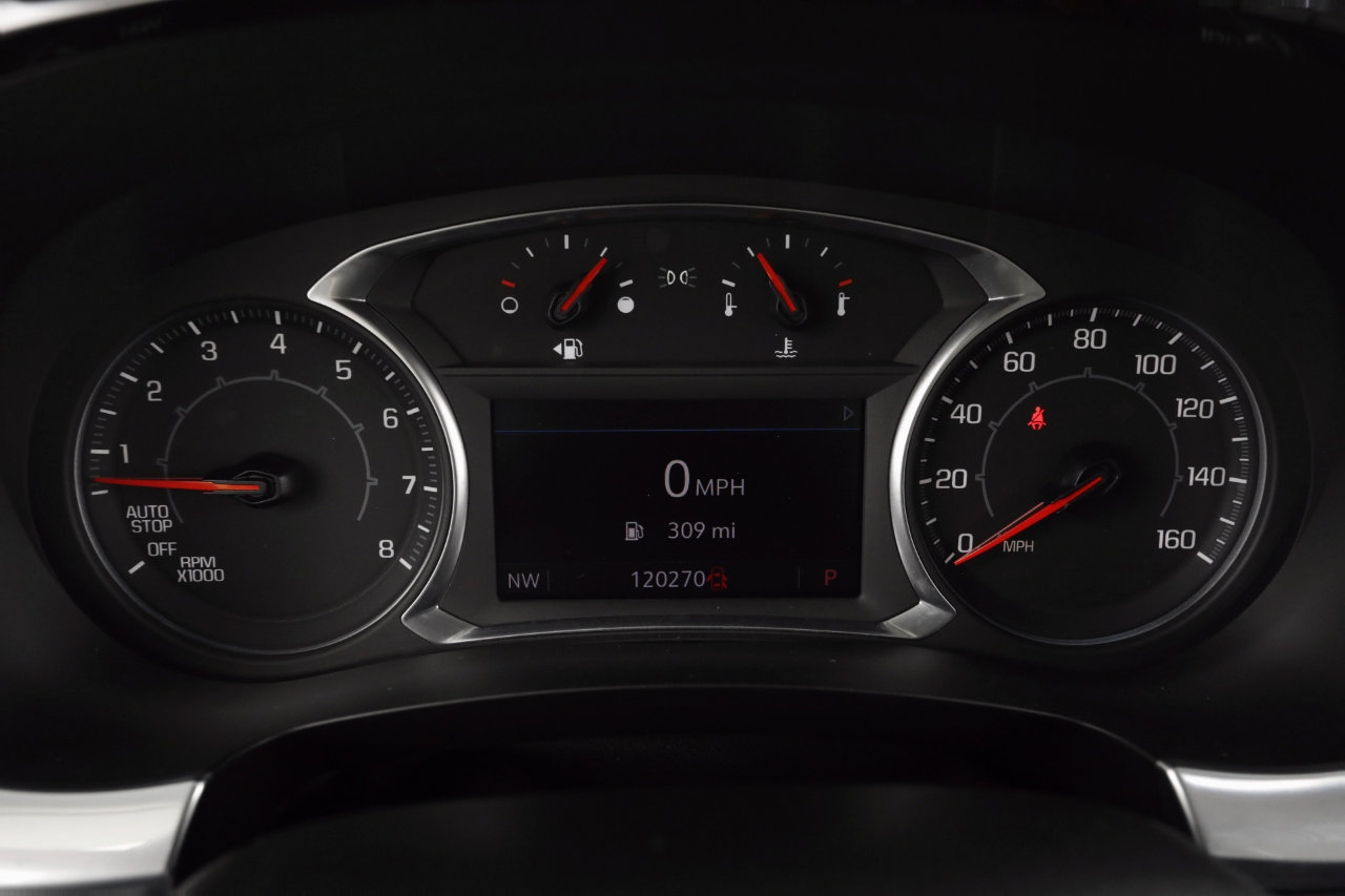 Used 2021 Chevrolet Traverse LT image 21