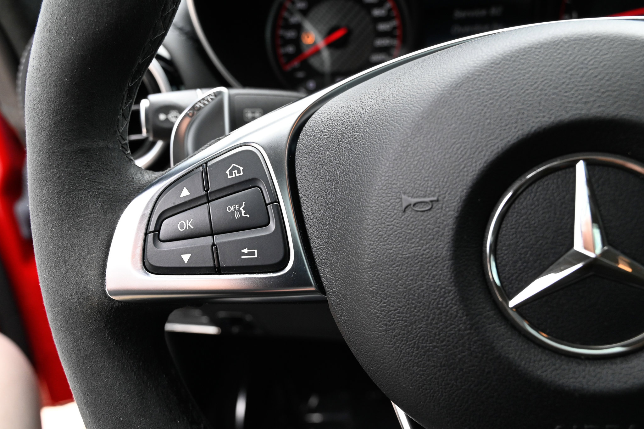 Used 2016 Mercedes-Benz AMG GT S image 24