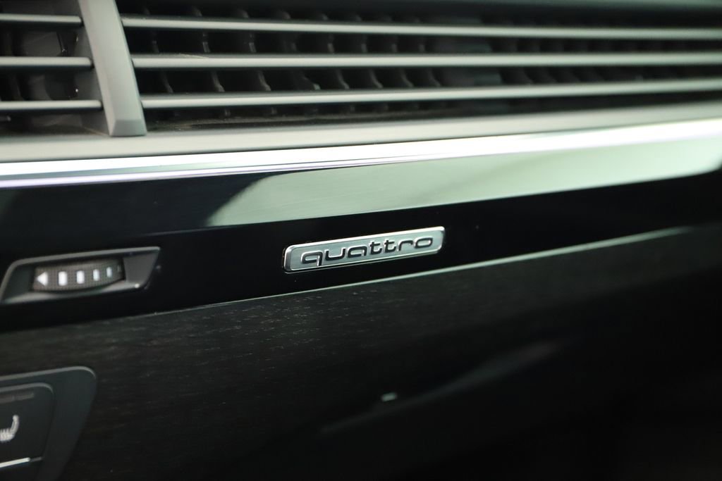 Used 2018 Audi Q7 3.0T Premium Plus w/ Premium Plus Package image 29