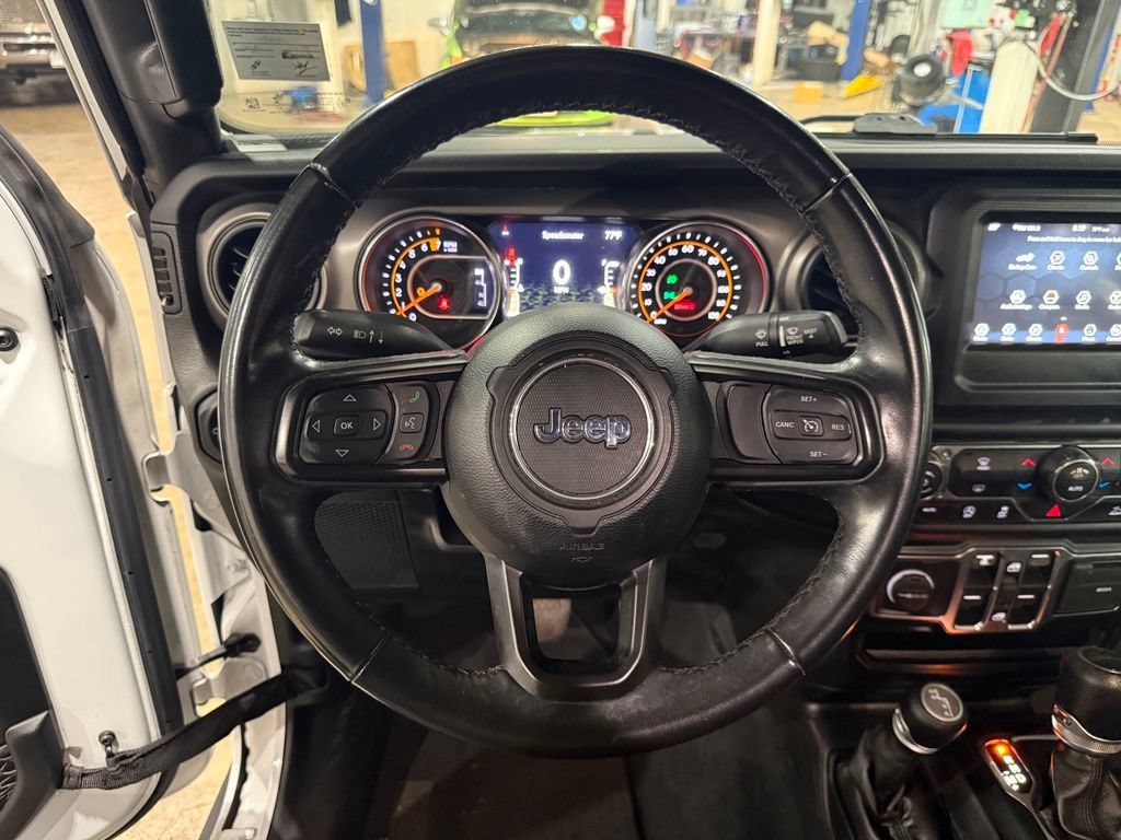 Used 2022 Jeep Gladiator Sport AWD/4WD image 26