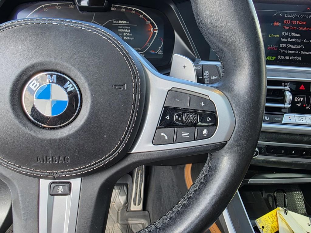 Used 2022 BMW X7 xDrive40i w/ M Sport Package image 18