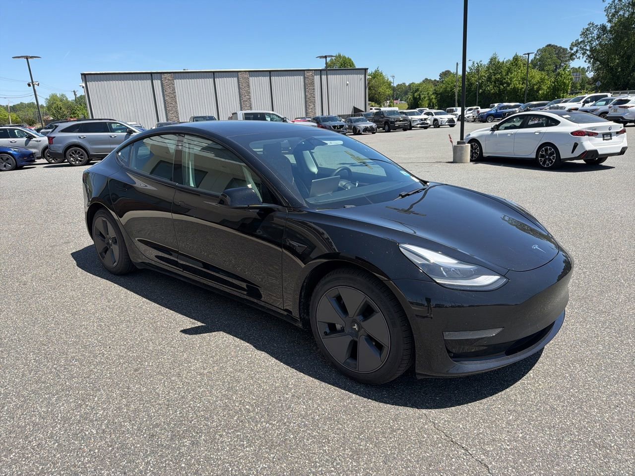 Used 2021 Tesla Model 3 Standard Range Plus image 8