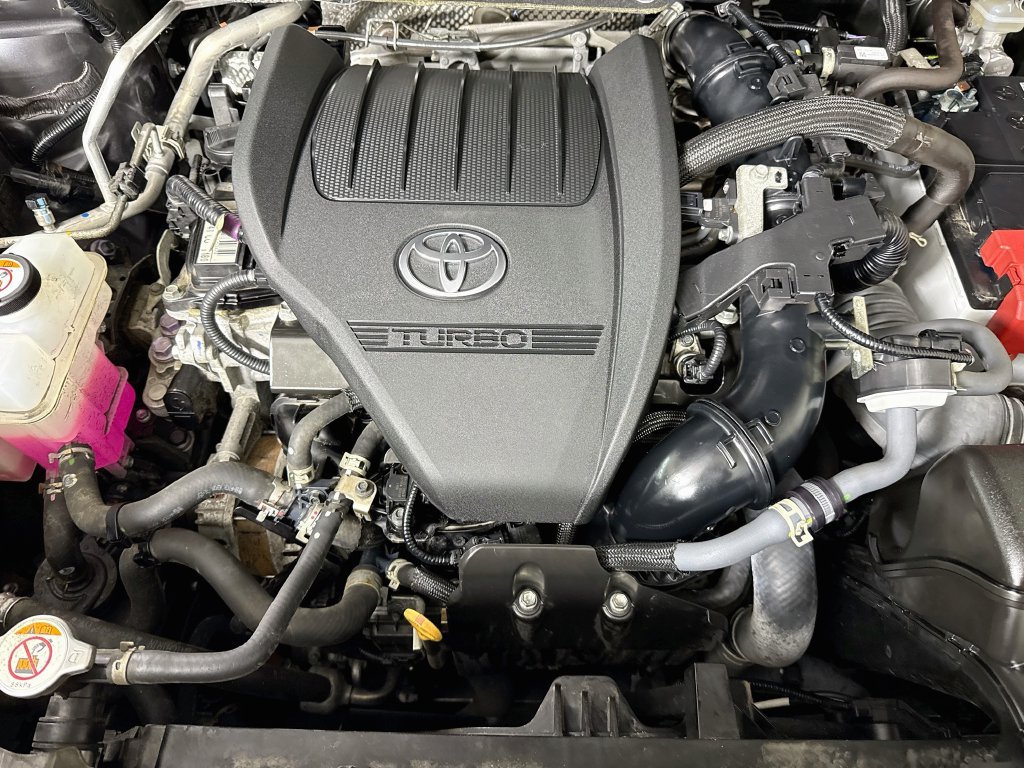 Used 2023 Toyota Highlander XLE FWD image 37