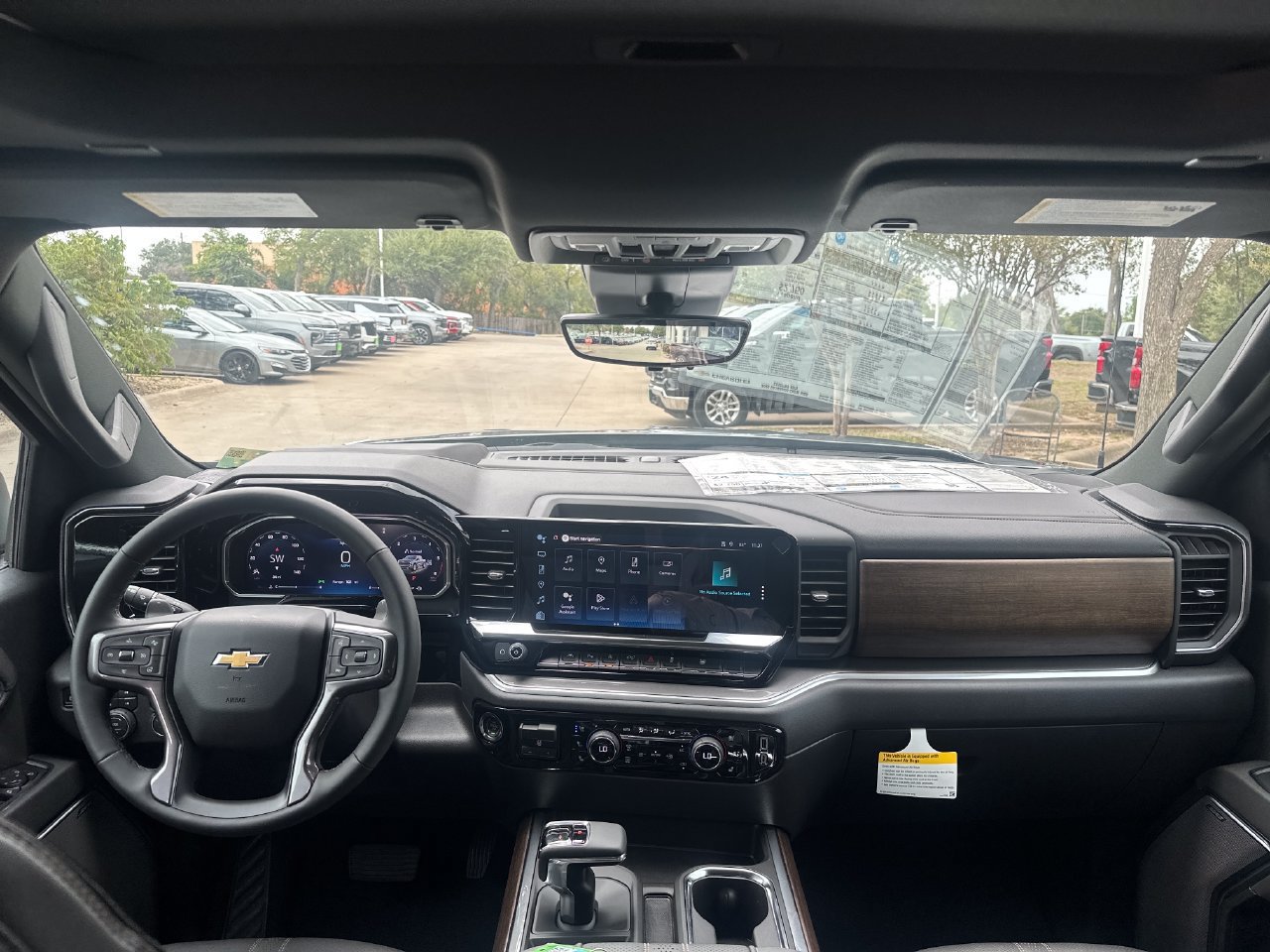 New 2026 Chevrolet Silverado 1500 High Country w/ High Country Premium Package AWD/4WD image 12
