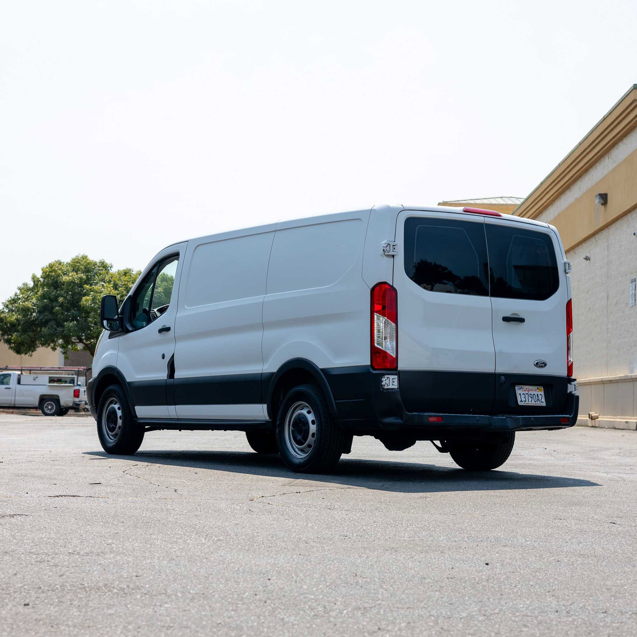 Used 2016 Ford Transit 150 130 Low Roof image 5