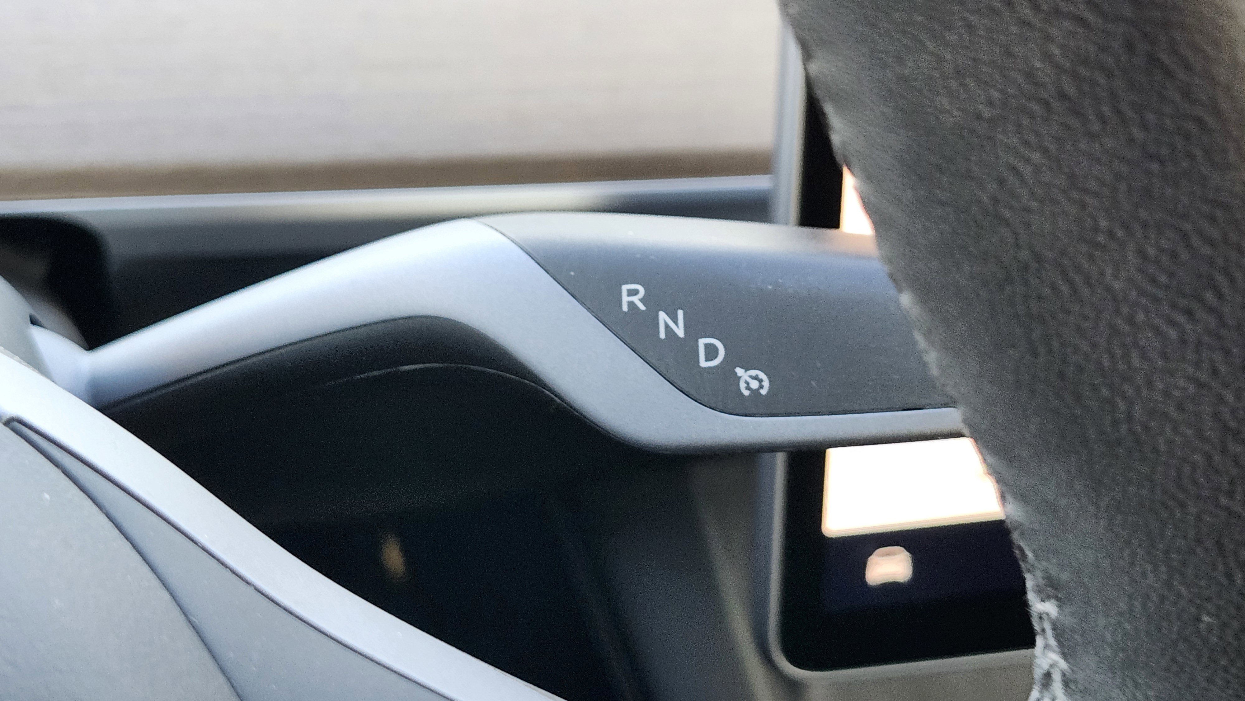 Used 2023 Tesla Model 3 Standard Range image 30