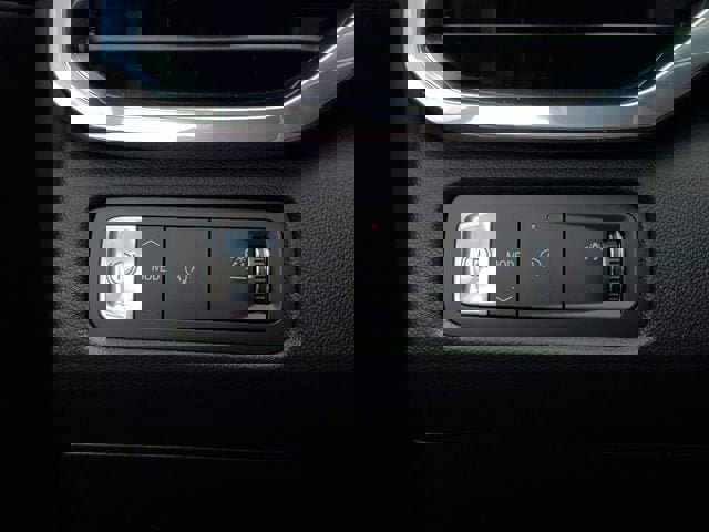 New 2026 GMC Acadia Denali image 29