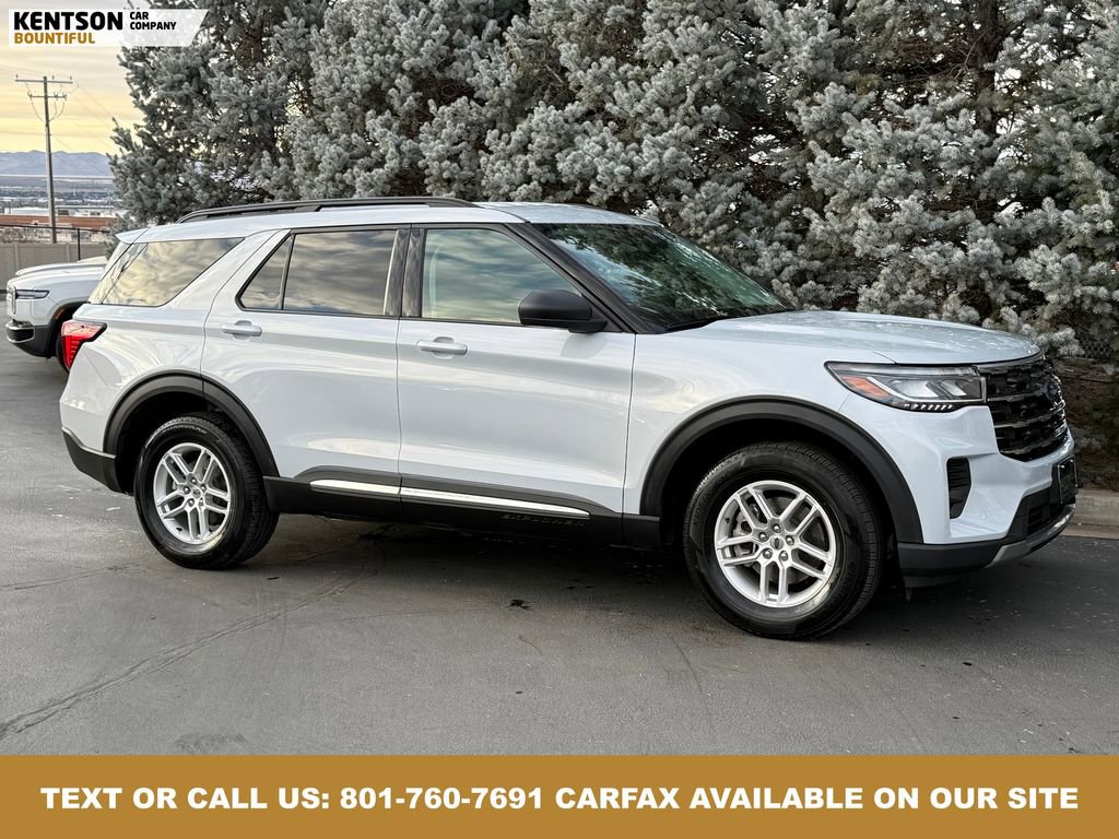 Used 2025 Ford Explorer Active image 9