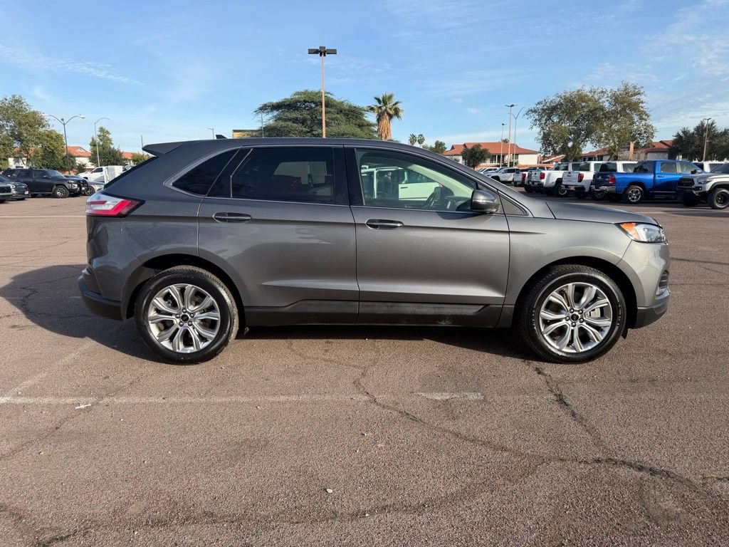 Used 2024 Ford Edge Titanium AWD/4WD image 11