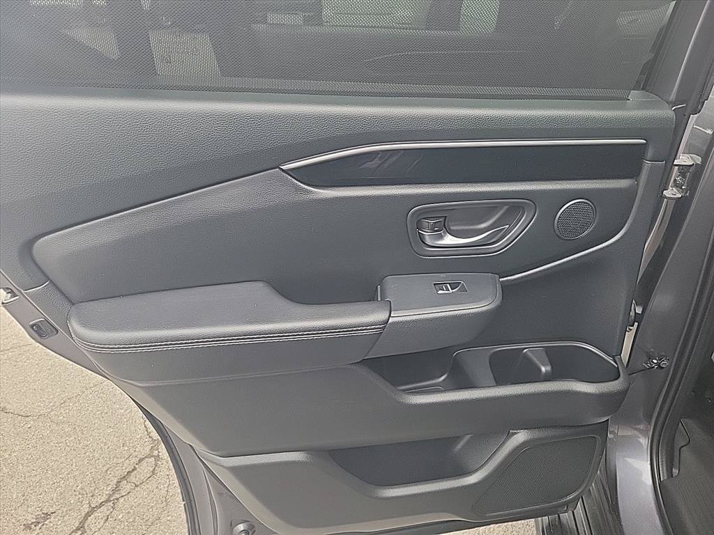 Used 2023 Honda Pilot Touring image 21