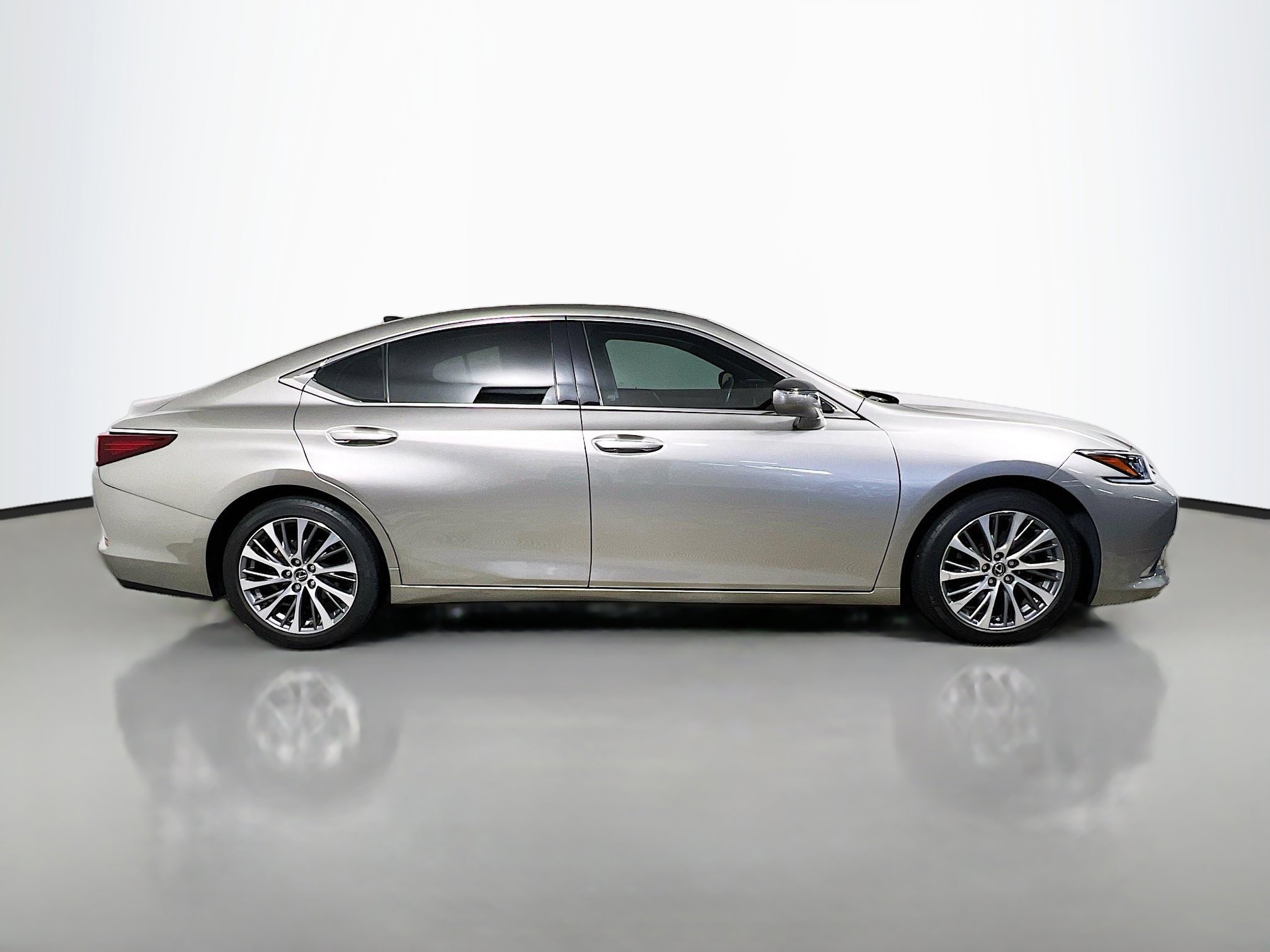 Used 2021 Lexus ES 350 w/ Premium Package FWD image 3