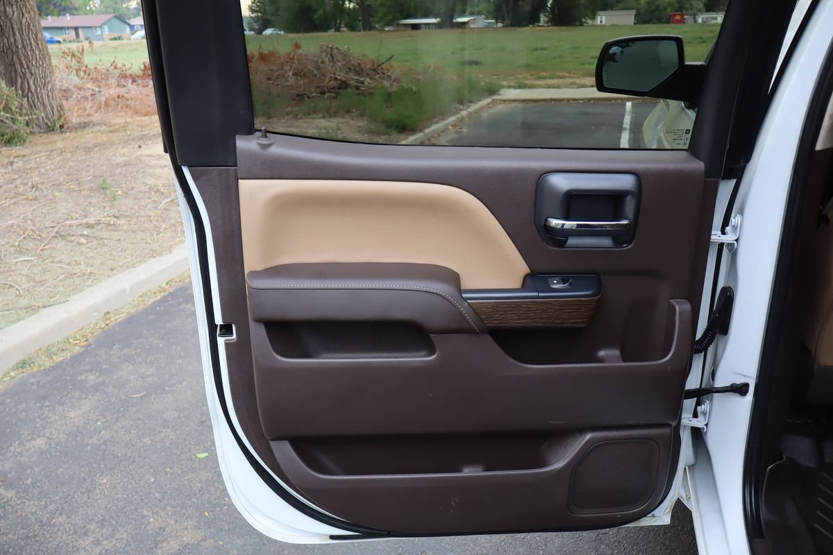 Used 2018 GMC Sierra 1500 Denali AWD/4WD image 24