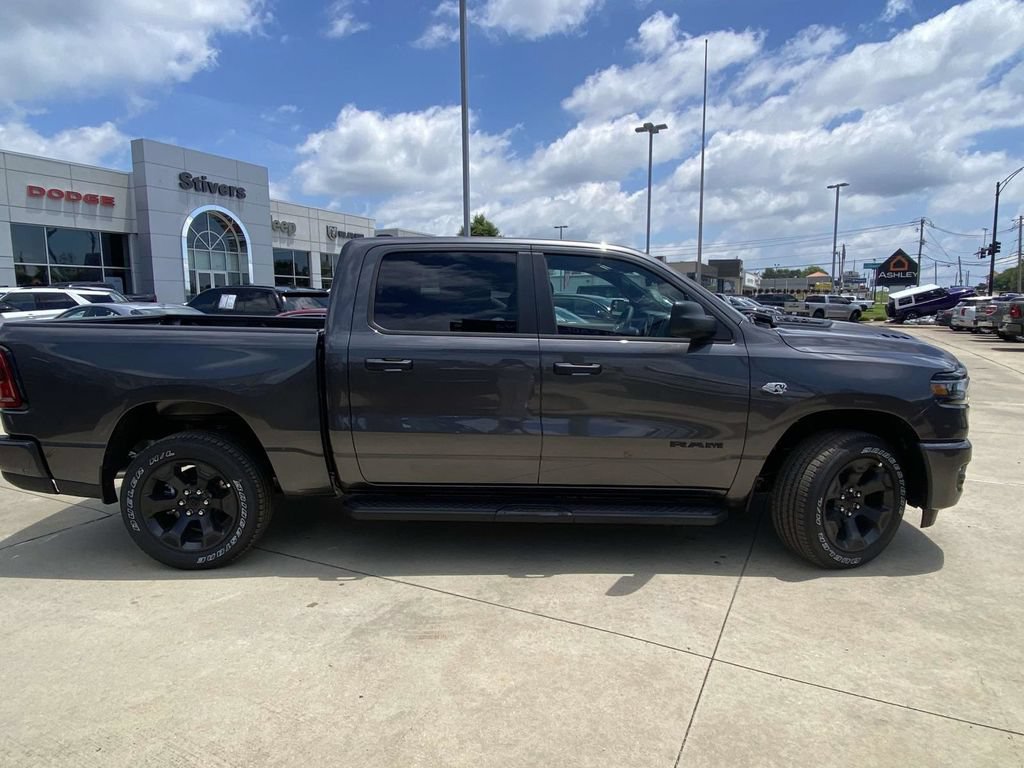 New 2026 RAM 1500 Express AWD/4WD image 36