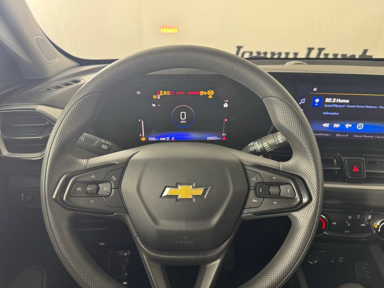 Used 2025 Chevrolet TrailBlazer LT AWD/4WD image 14