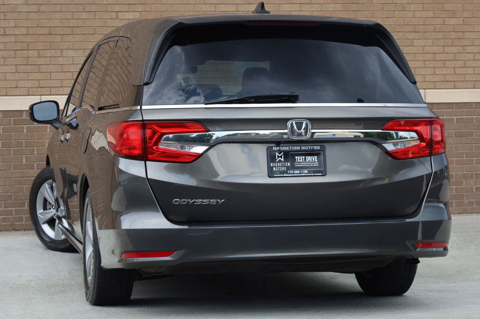 Used 2018 Honda Odyssey EX-L image 8