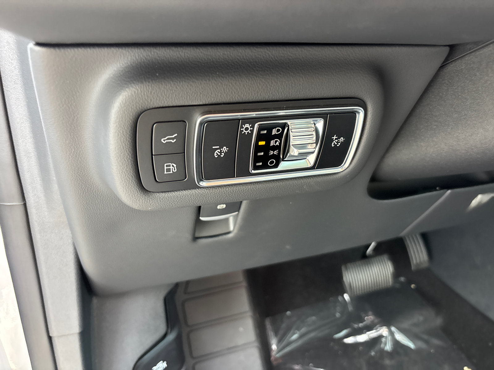 New 2026 Lincoln Nautilus Reserve AWD/4WD image 14