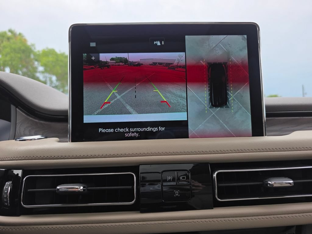 Used 2024 Lincoln Aviator Reserve w/ Equipment Group 201A AWD/4WD image 39