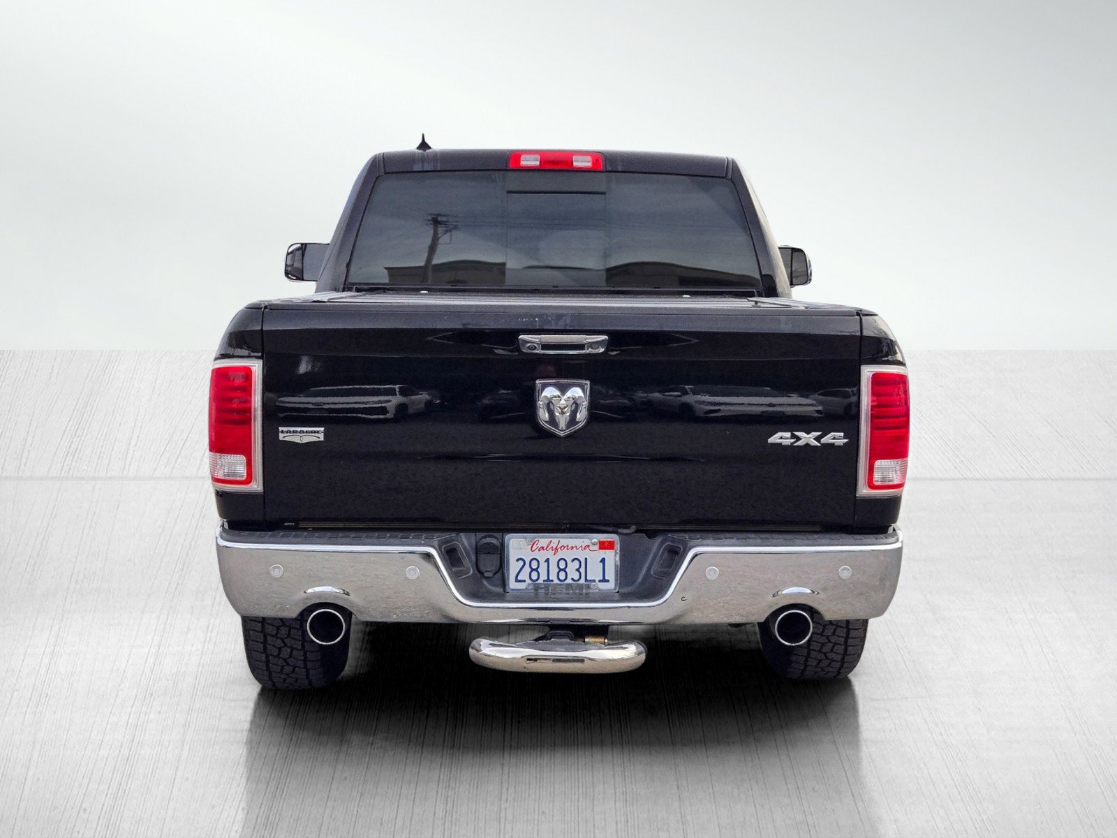 Used 2014 RAM 1500 Laramie w/ Convenience Group image 5