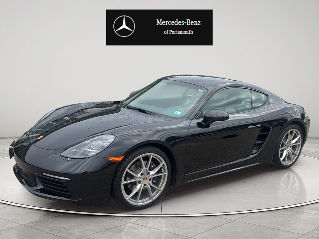 Used 2024 Porsche 718 Cayman RWD image 1