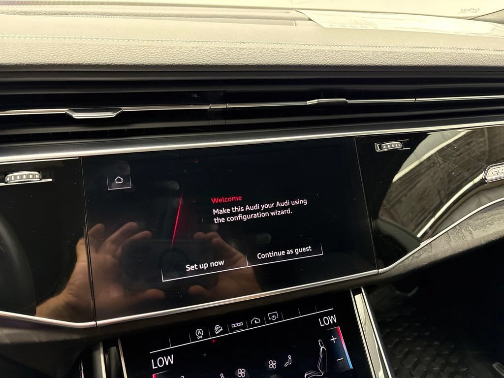 Certified 2023 Audi Q8 Premium Plus w/ Premium Plus Package AWD/4WD image 34