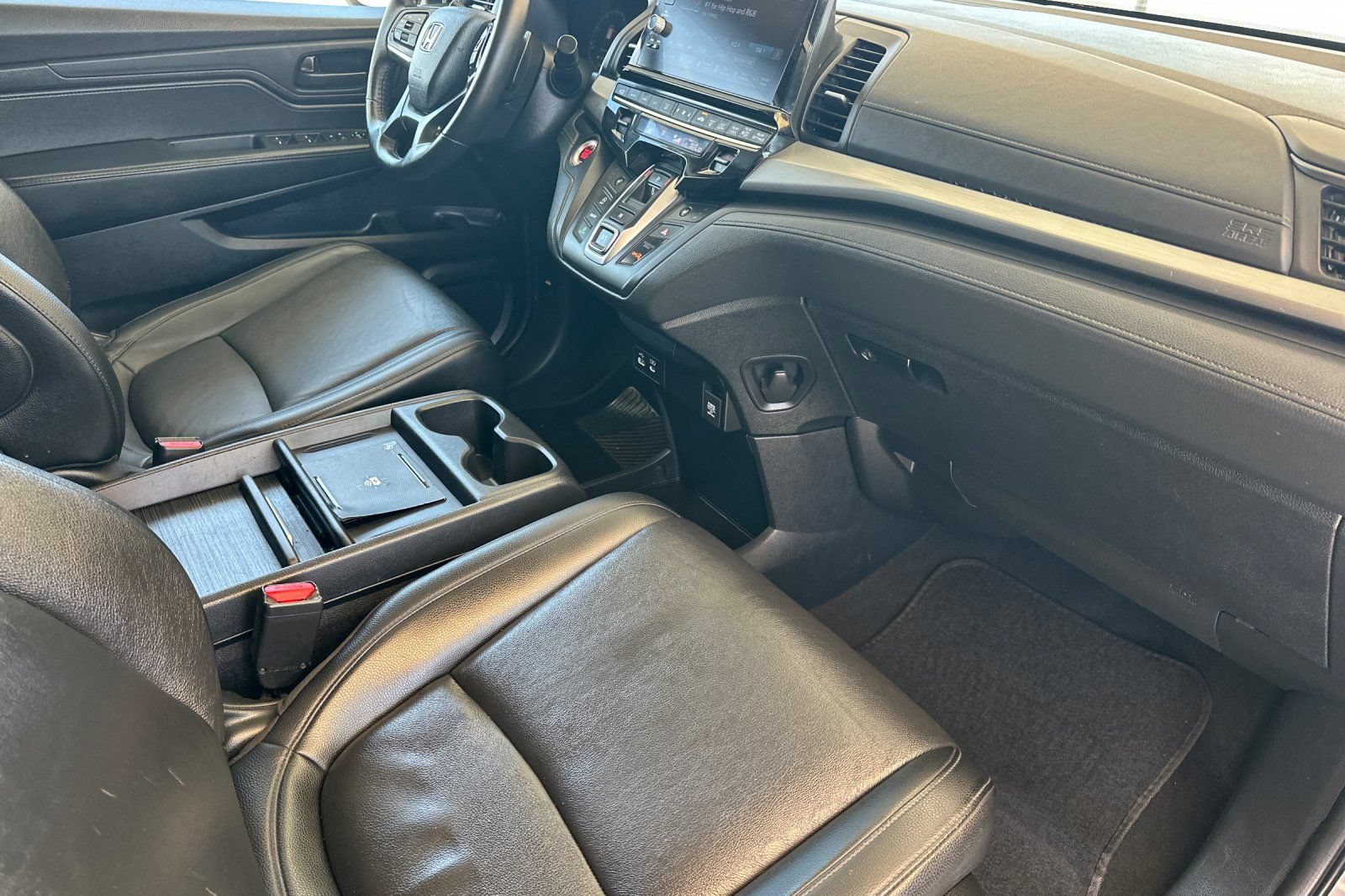 Used 2025 Honda Odyssey EX-L image 17