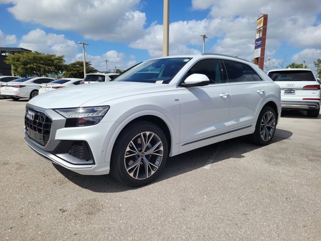 Certified 2023 Audi Q8 Premium Plus w/ Premium Plus Package image 4