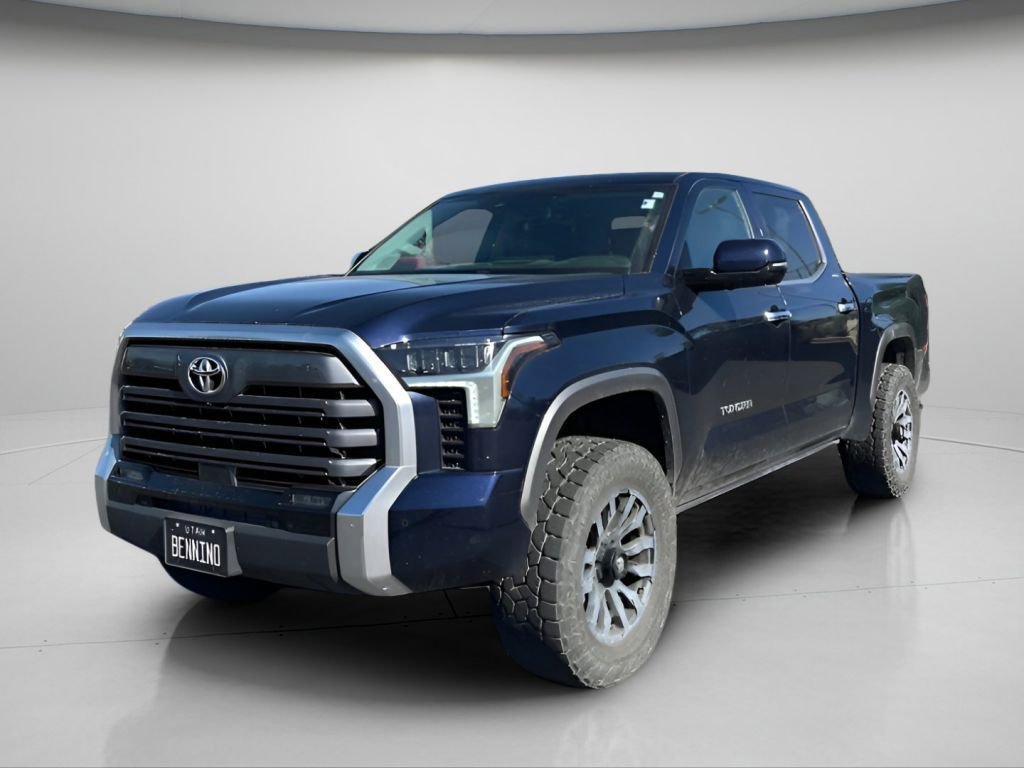 Used 2024 Toyota Tundra Limited AWD/4WD image 6