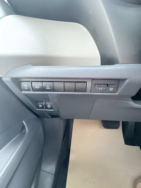 Used 2022 Toyota Sienna XLE w/ XLE Plus Package AWD/4WD image 27