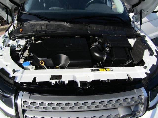 Used 2018 Land Rover Range Rover Evoque SE image 9