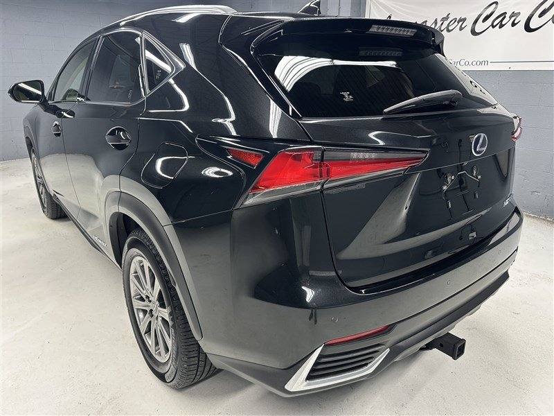 Used 2019 Lexus NX 300h AWD w/ Comfort Package image 4
