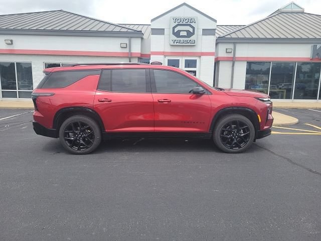 Used 2024 Chevrolet Traverse RS AWD/4WD image 5