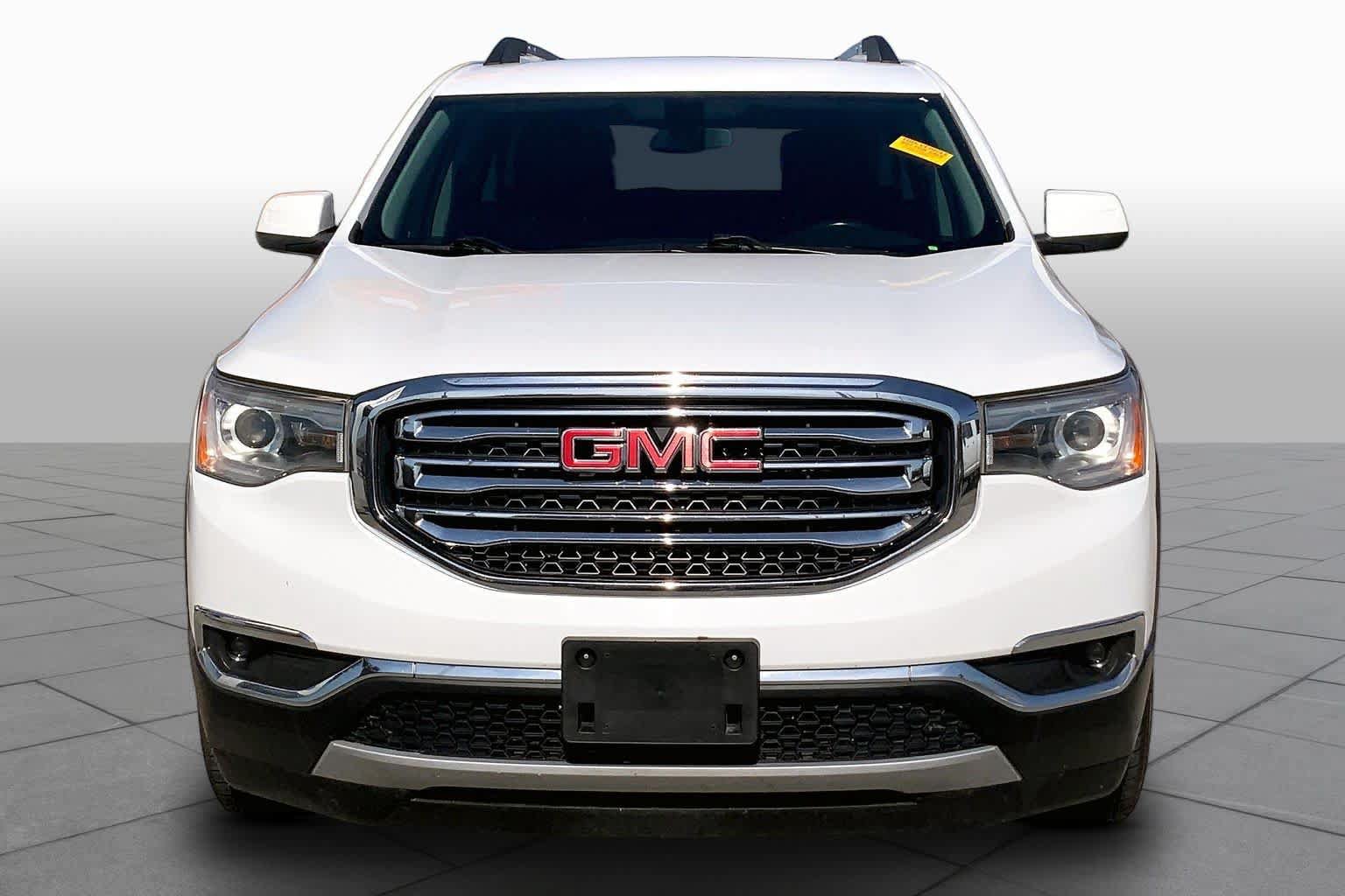 Used 2019 GMC Acadia SLE FWD image 4